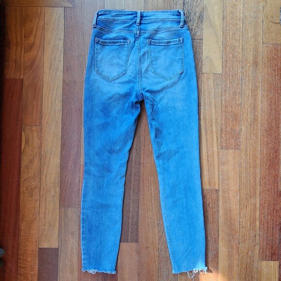 Windsor Light Wash Skinny Destroyed Jeans Size 7 - Picture 13 of 16